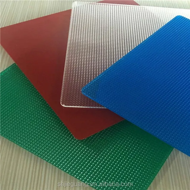 colored prismatic polycarbonate sheet used as decorative plastic