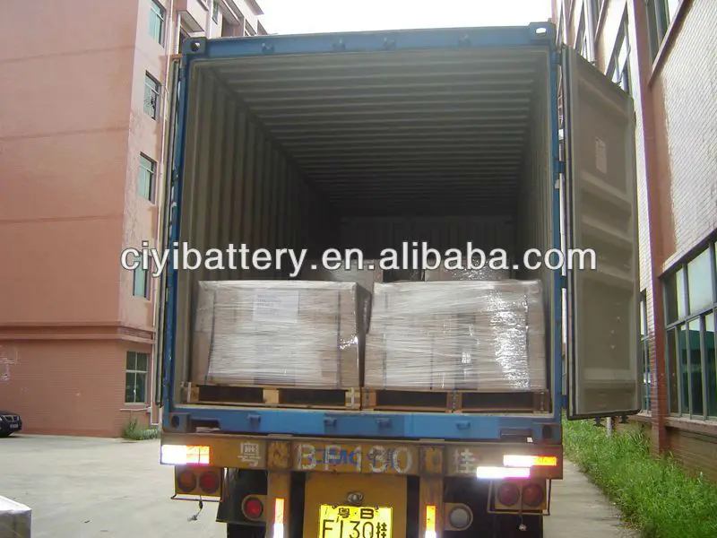 loading container.jpg