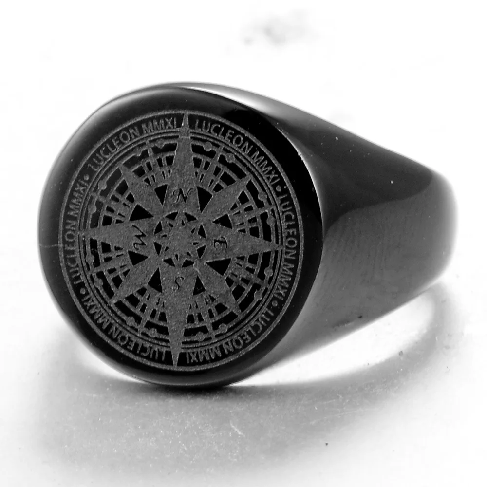 Кольцо компаса. Мужской перстень-компас. Кольцо компас. Перстень компас. Кольцо мужское сталь.