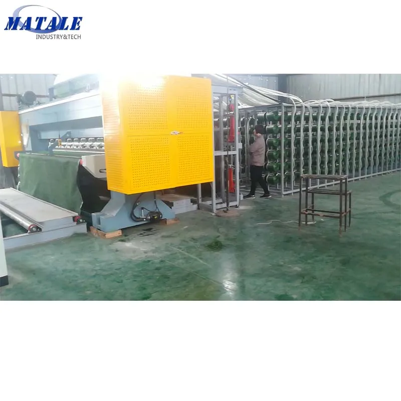 
Automatic artificial turf tuft making machine 