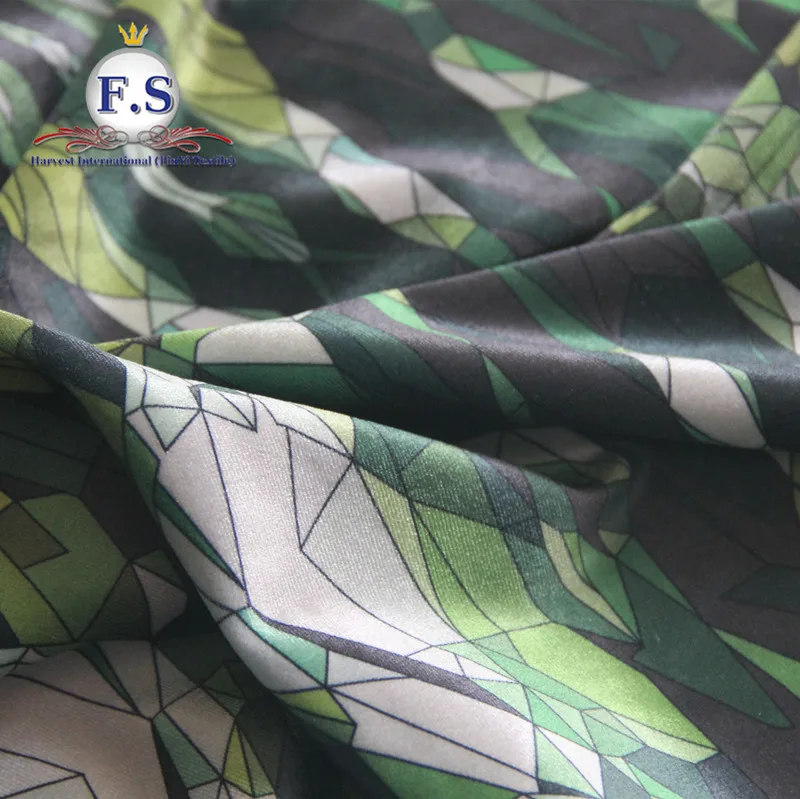 
2019 new custom digital print 92% polyester 8% spandex shining velvet stretch knit fabric 200gsm 