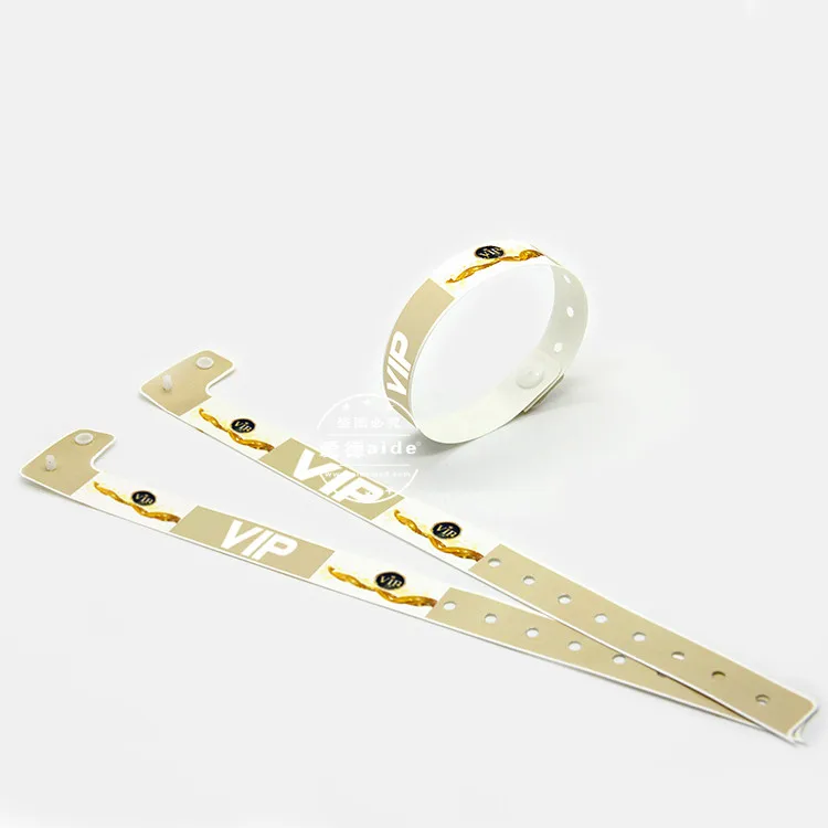 New Fashion Personalised Popular Water Proof Reusable Vinyl Disposable