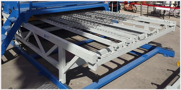 Hot Selling 358 Clear VU Making Fencing Machinery