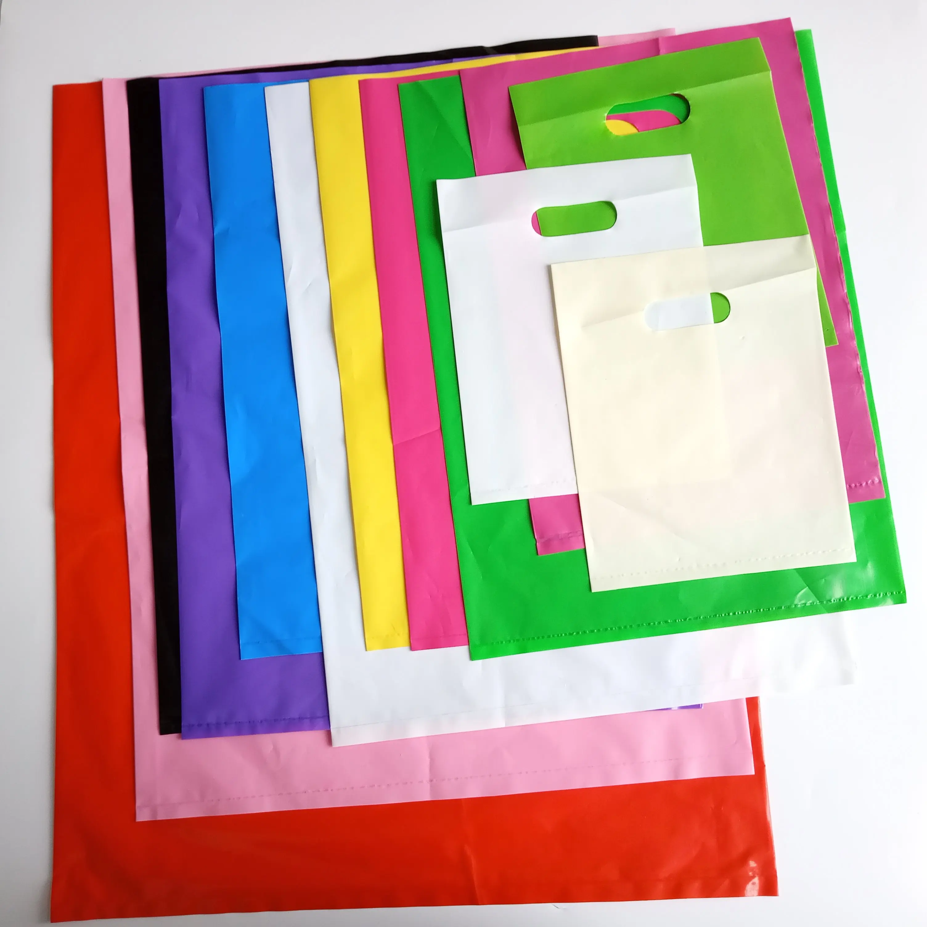 

Custom Recycle Die Cut Plastic Shopping Bag Plastic Bag custom logo Printing for clothes, Customized color
