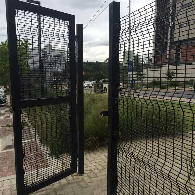 
Low Carbon Steel Welded Wire Mesh 3 Wave folds 358 / 3510 Security mesh fence 