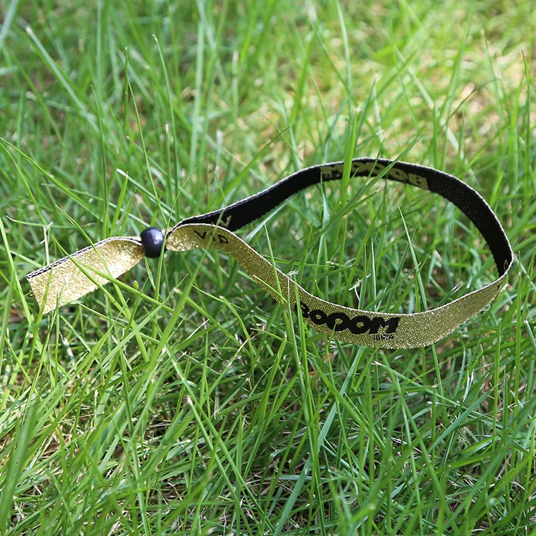 wristband W31
