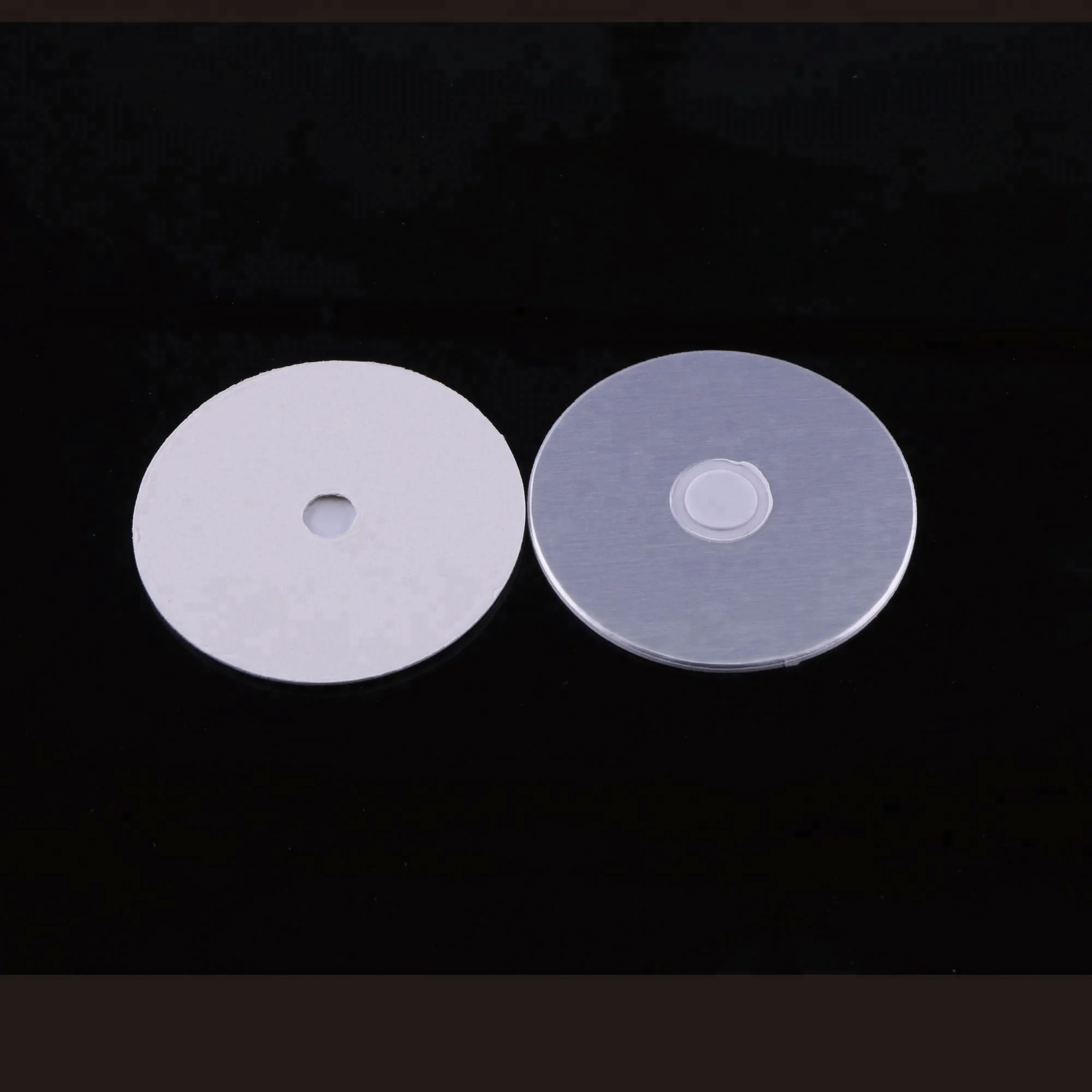 

Waterproof Dustproof Air Release Aluminum Foil Seal Induction Vented Wads
