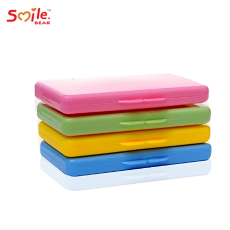 

Colorful Plastic Baby Wet Wipes Box Outdoor Wet Wipes Container