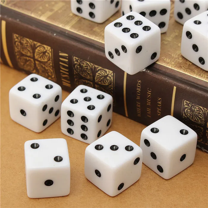 

Plastic White  Gaming Dice Standard Six Sided Decider Dice For Birthday Parties Toy Bauble, White color