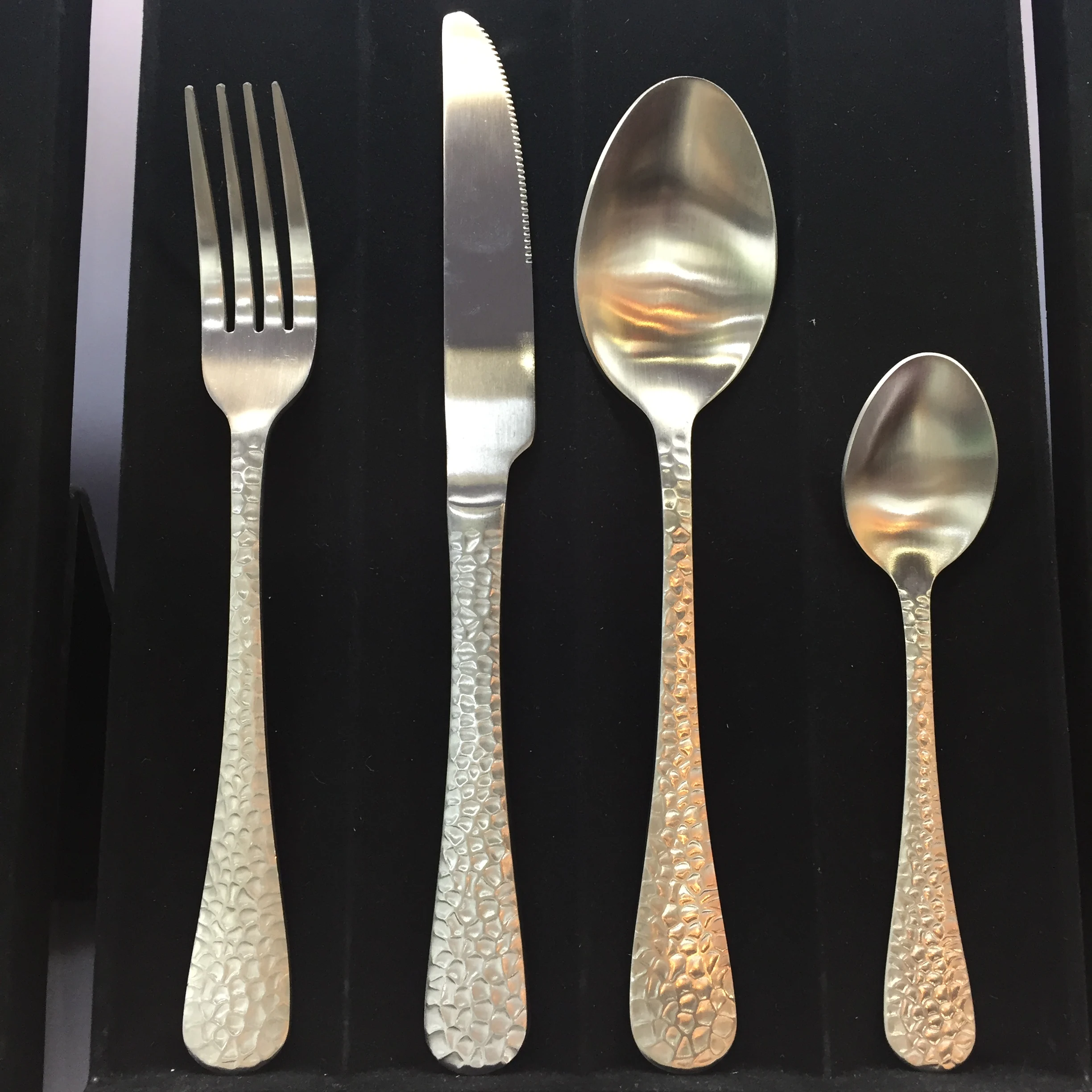 Wedding Flatware Dinner Fork Knife Spoon Gold Silver Cutlery With White Handle