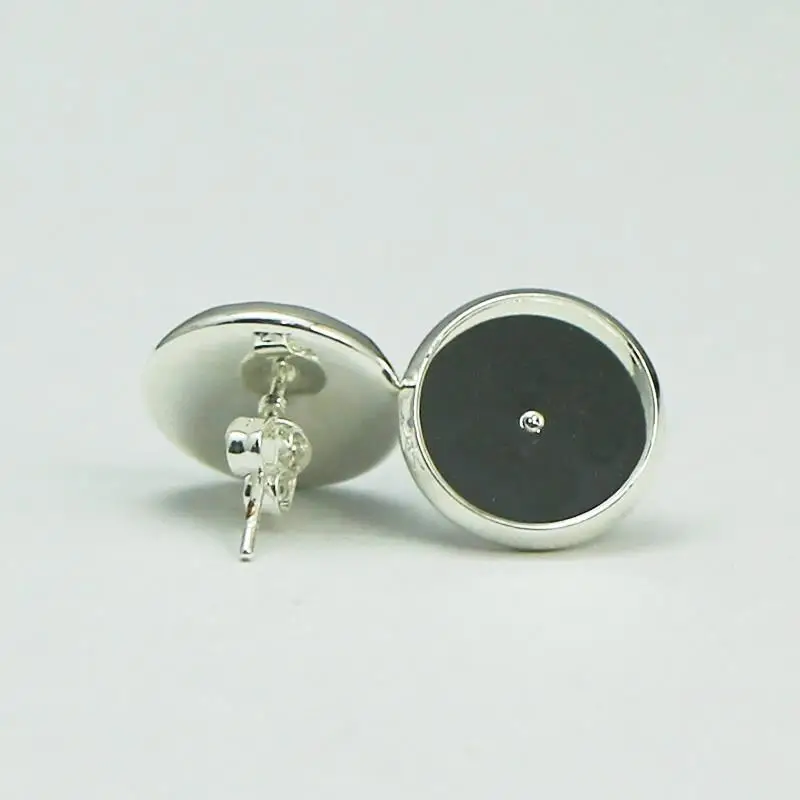 

Beadsnice base in silver plated coler round stud blank bezel earring trays fit 12mm cabochons ID 8266