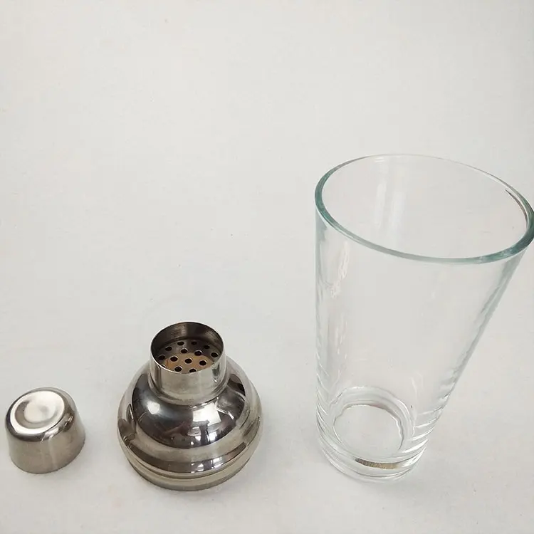 Cocktail-shaker-1.jpg