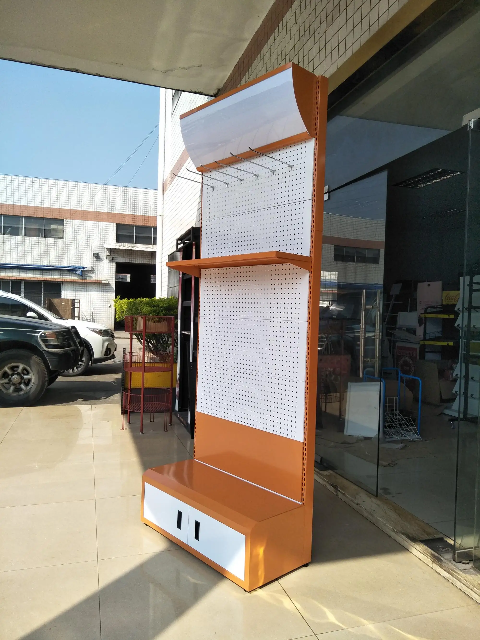 Retail Store Stable Metal Racks Display Tray Hook Hanging Power Tool