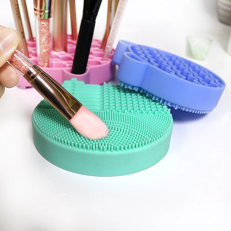 

Silicone Brush Cleaner Mat, Portable Makeup Brush Scrubber Pad with Drying Rack Holder, Customized