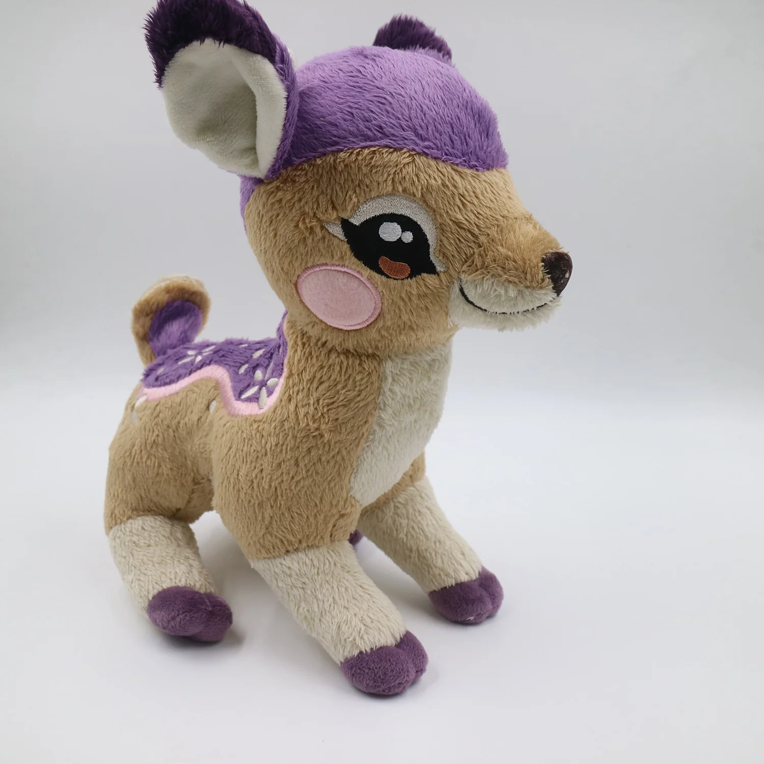 custom plush no minimum