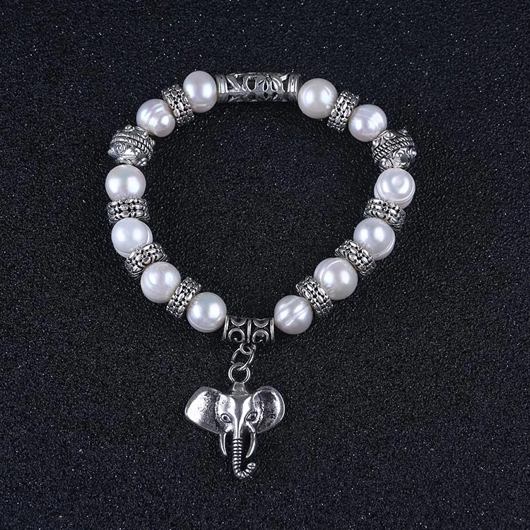 

Elephant Pendant 10mm White Potato Pearl Alloy Bracelet