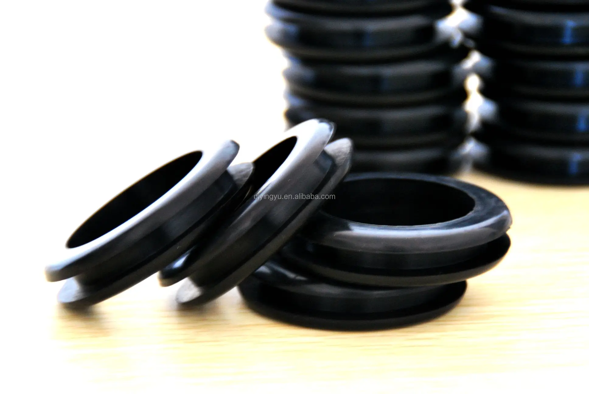 Nbr/ Fkm/ Silicone/ Epdm/ Automotive Pipe Sleeve Rubber Grommets Buy