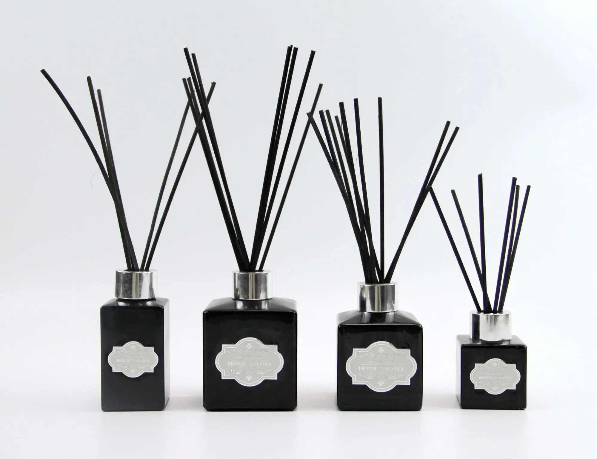 Outstanding Designed Wholesale Different Size Fragrance Glass Bottle