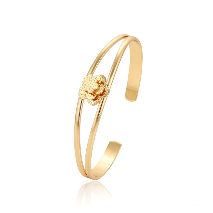 

52119 Xuping Jewelry Simple 18K Gold Plated Cuff Women Bangle with Flower Shaped