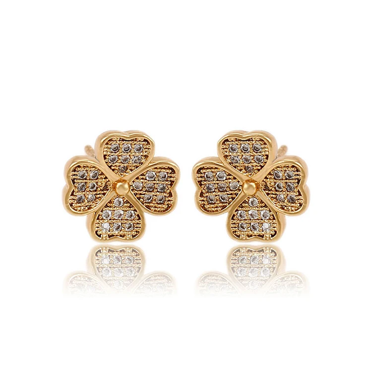 

91364 High fashion women jewelry four-leaf clover shaped zircon pave set gold stud earrings