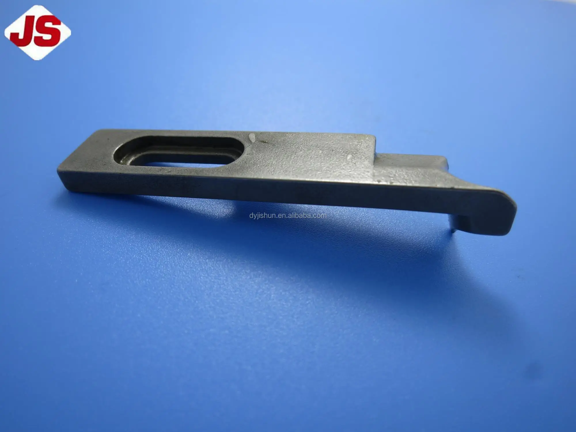 TITAN DK2500 2502K HIGH ACCURACY INDUSTRIAL CARPET OVEREDGING SEWING PARTS SEWING ACCESSORIES GARMENT CHAIN GUIDE 25560