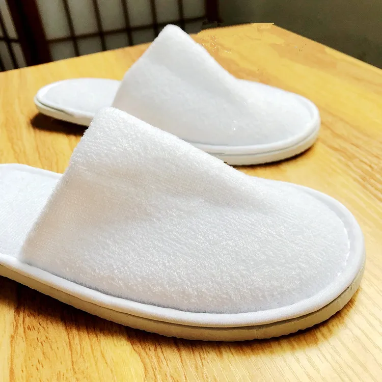 

Hot Sale Hotel Slippers Travel Spa Slippers Coral Fleece Hotel kids Bathroom Slippers, White