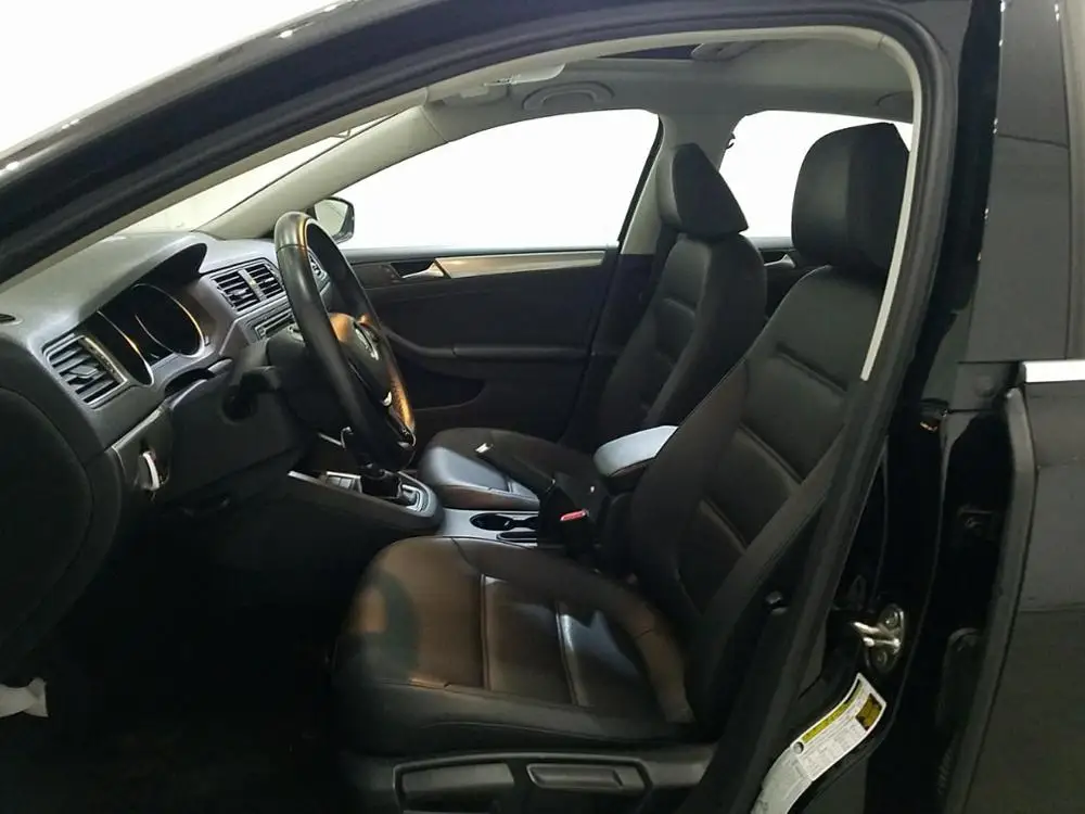 
CHEAP AND FAIRLY USED CARS/2018 VOLKSWAGEN JETTA 