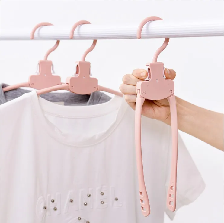 

2019 Best selling multifunctional clothes plastic coat hanger