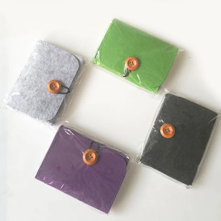 

Customized felt case storage bag for 6pcs 10ml essential oil roller glass bottle in hot sale