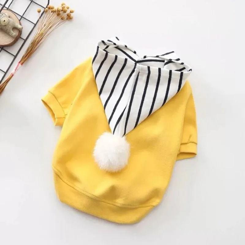

Wholesale dog accessories the new fashion pet jumpsuit cute dog clothes, Picture shows