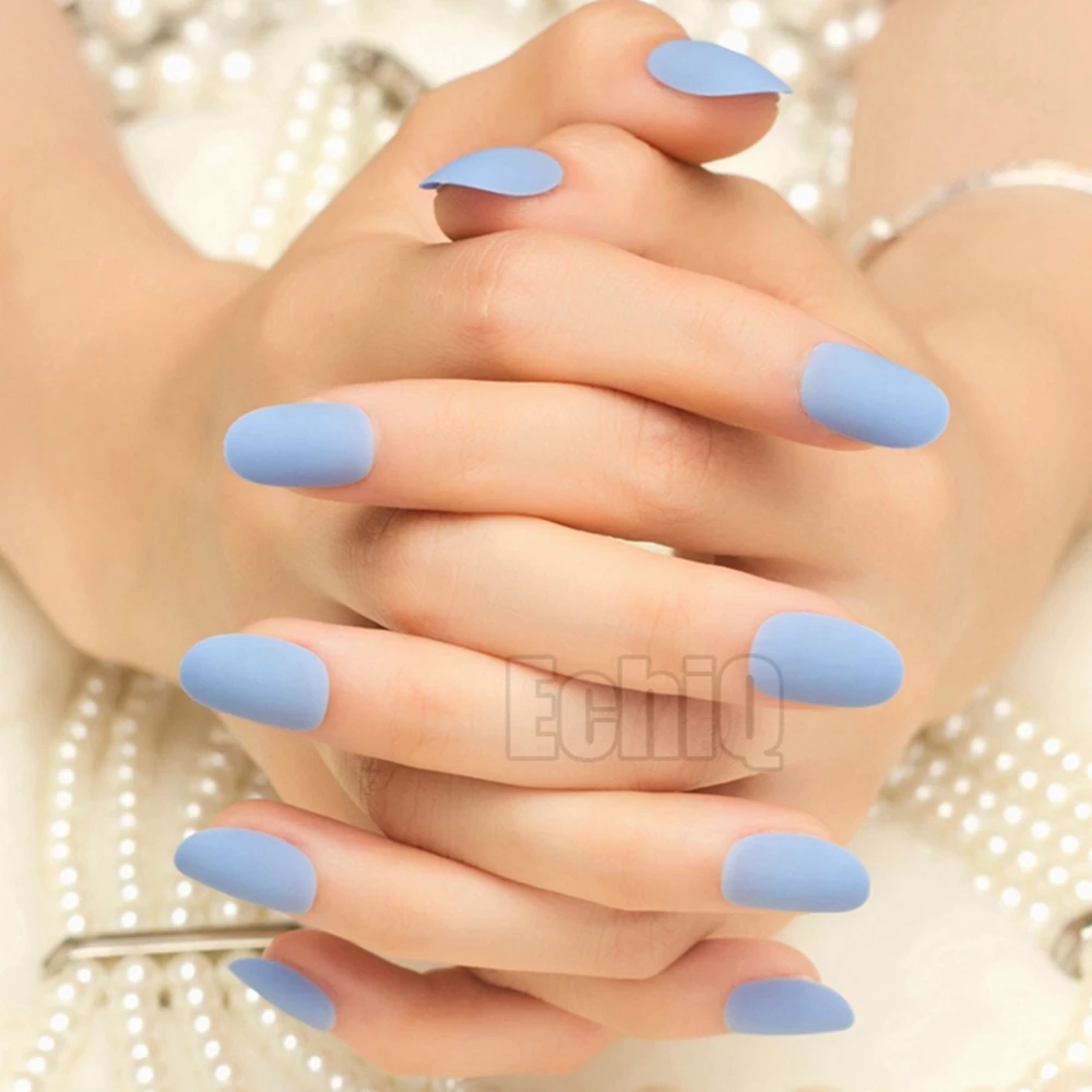 Голубые накладные ногти