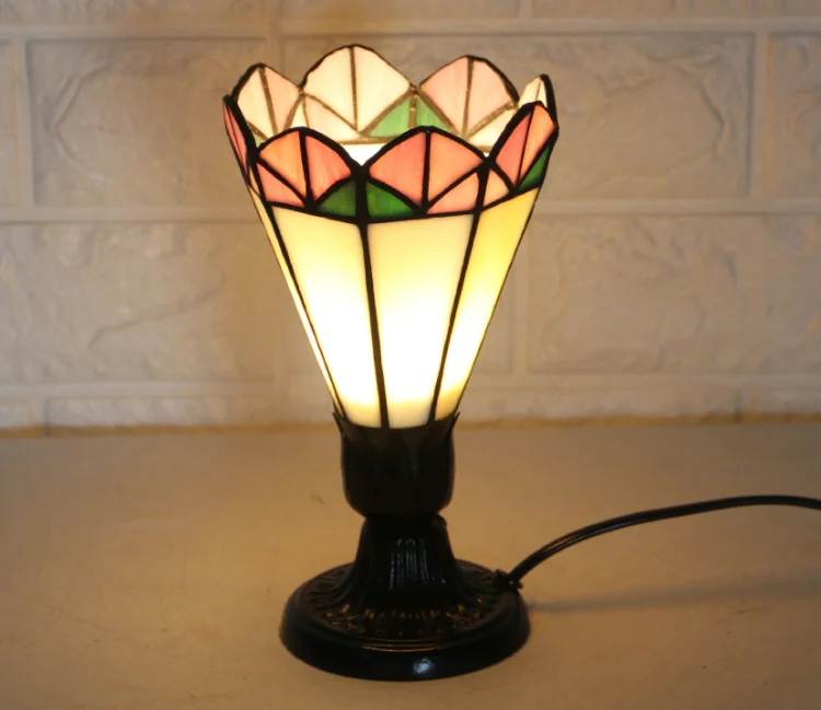 Top Quality Wholesale Tiffany Table Lamp Decorative Home