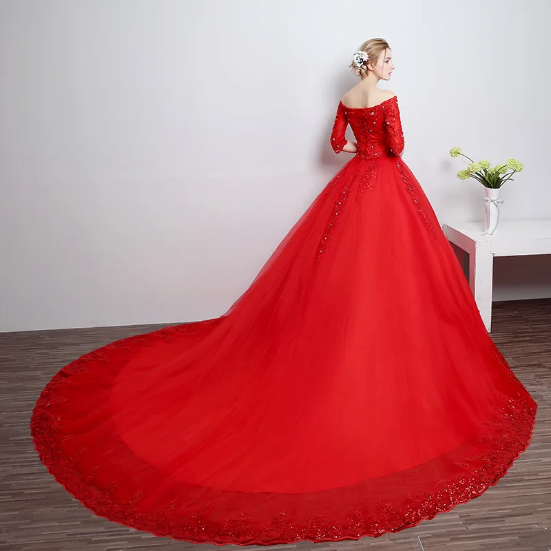 

2018 Chinese Red Luxurious Appliques Beading A Line Half Sleeve Wedding Dress Long Train Sweetheart wedding Gowns, Red beaded lace bridal wedding dress