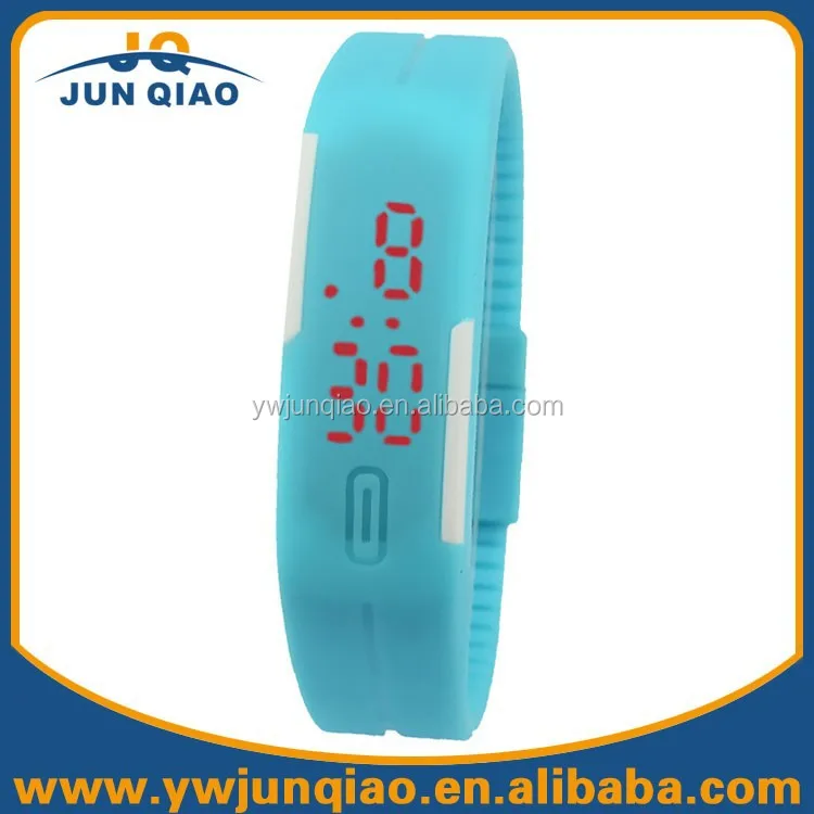 

Hot Selling Thin Strap LED Bracelet Digital LED Watch 2017