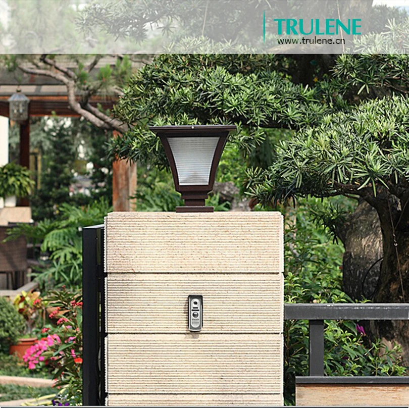solar fence light.jpg