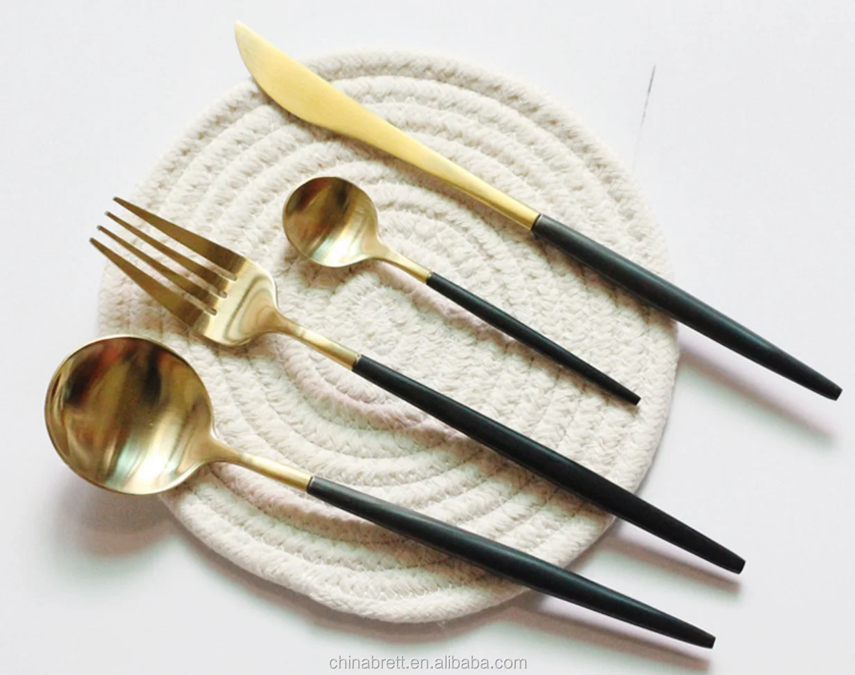 Western 18/10 Stainless Steel Silver And Gold Cutlery Set With White Handle