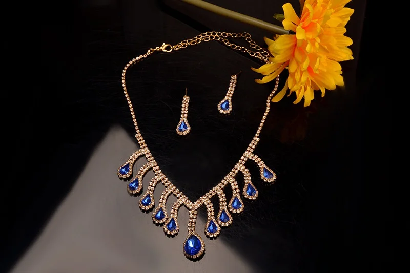 韩国新娘珠宝水钻项链女性耳环两件简单套结婚纱礼服匹配配件