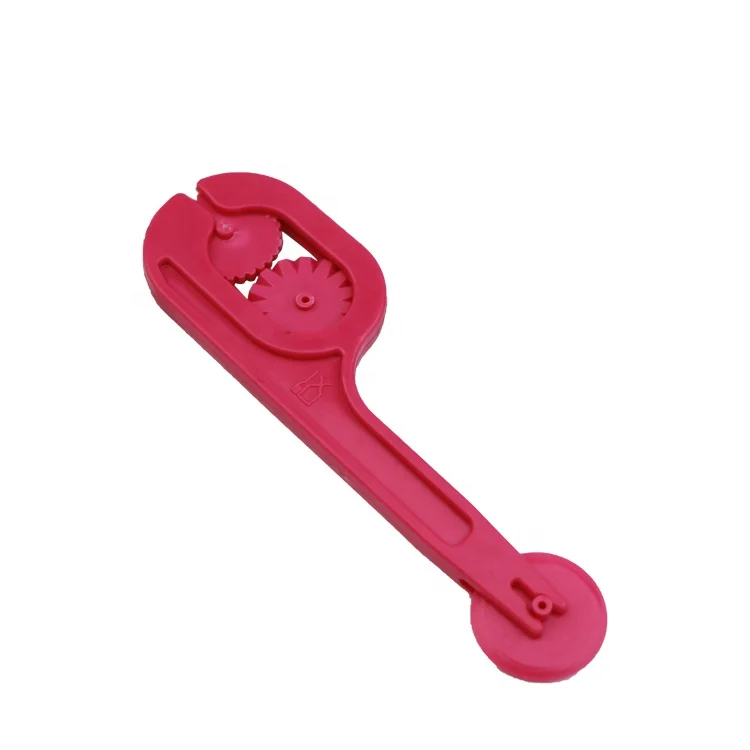 

Hot Selling Plastic Cake Decorating wheel cutter