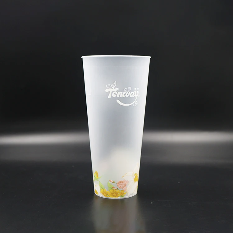 
IML Printing Logo 700ML 22oz Disposable Hot Drink PP Plastic Cup with Lids 