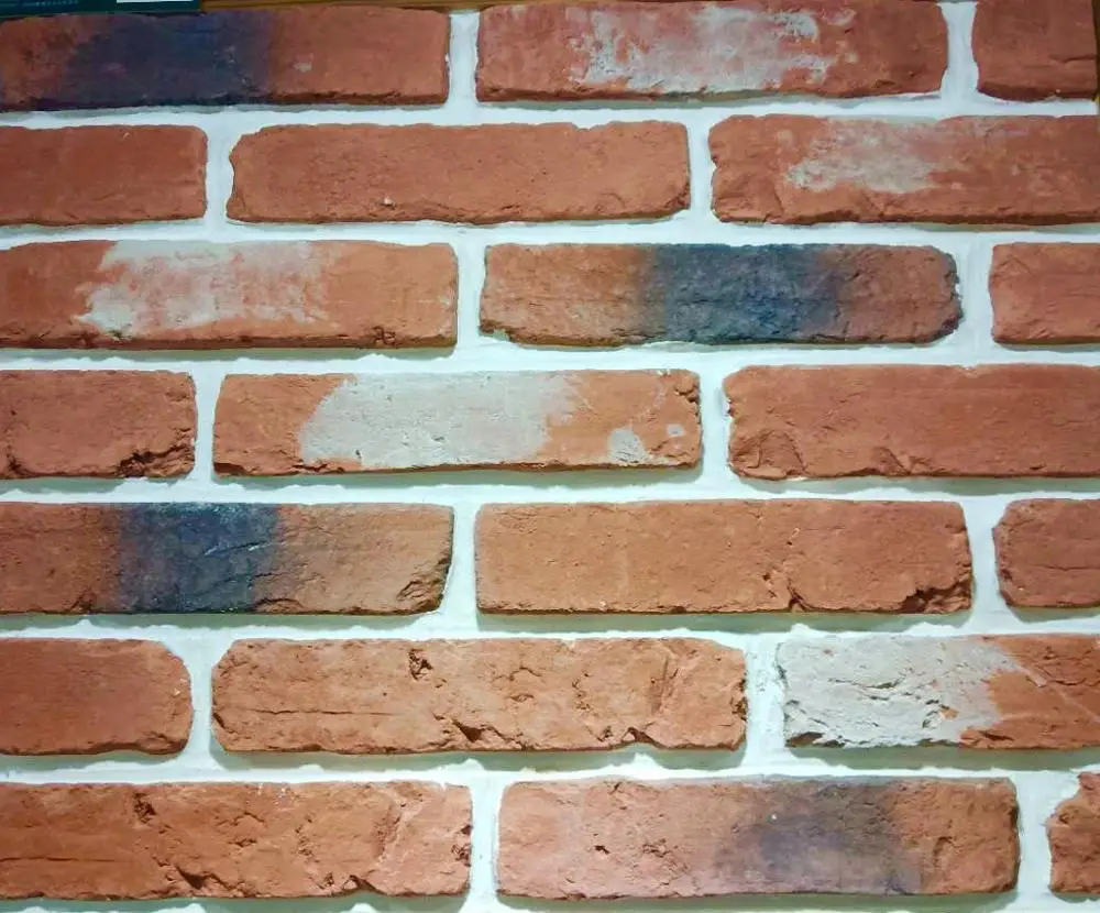 Кирпичная калитка. Кирпич строительный легкий. Горячий кирпич. Клинкерный кирпич половинки. Кирпич тм царский брайт.