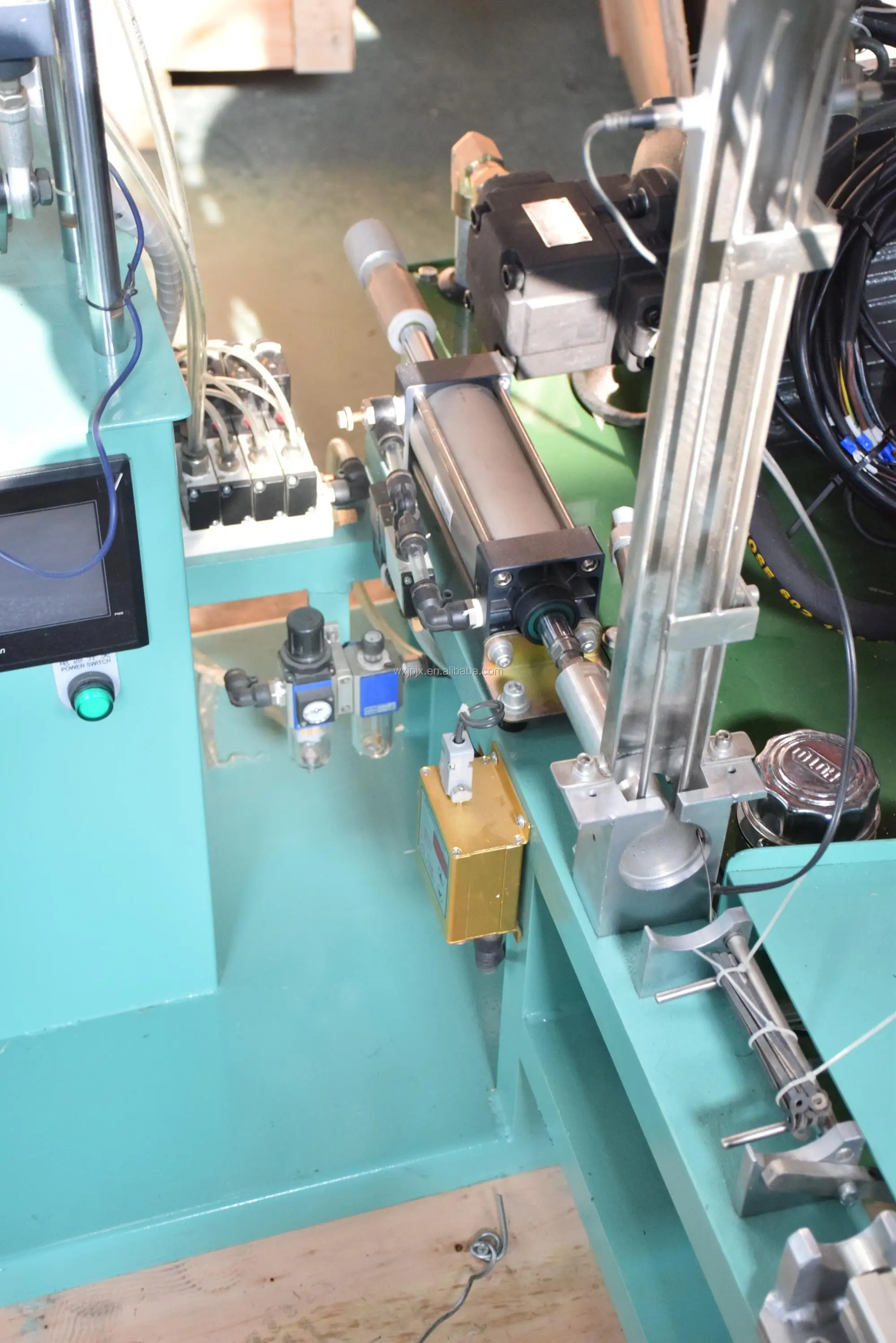 半自动硅胶密封胶灌装封口机用于玻璃胶水和粘合剂