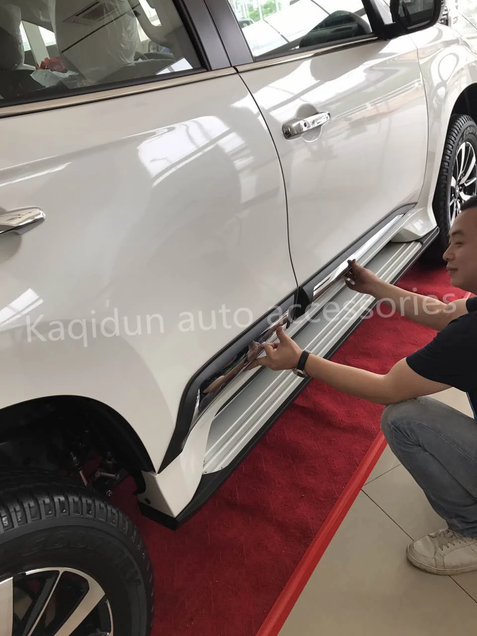 Side Body Molding Accessories Black And Chrome For Pajero/montero Sport