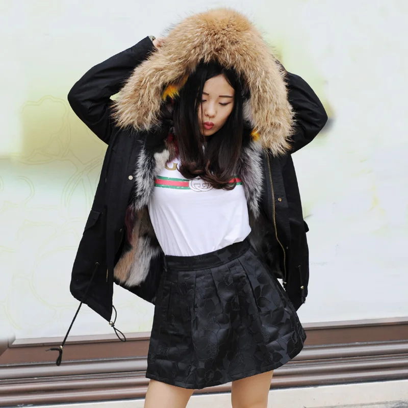 

CX-G-P-05T Big Raccoon Fur Hooded Genuine Fox Inner Women Parka Coat