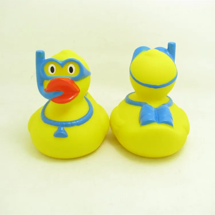 CE ROHS promotional gift rubber duck toy weighted snorkel diving ducks race rubber duck with metal