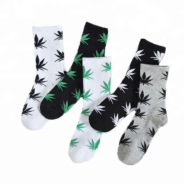 

New Spring Summer Cotton Harajuku Skateboard Hip Hop Maple Leaf Socks men Street Boat Socks, White;gray;red;black;green