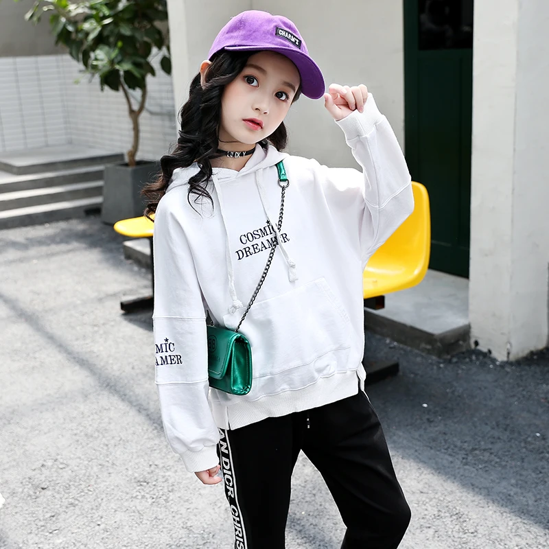 
Wholesale Cotton Fabric Girls Hooded Embroidered Shirt Kids Hoodies 