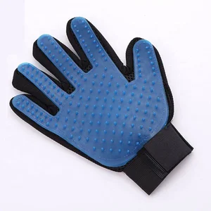 Image of Popular Silicone Custom Pet Grooming Glove