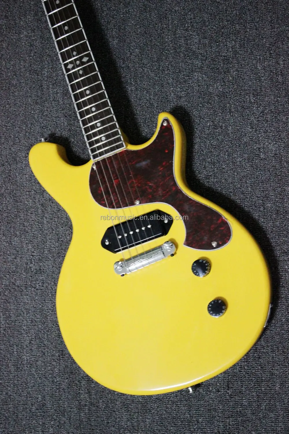 dillion electric guitar identification