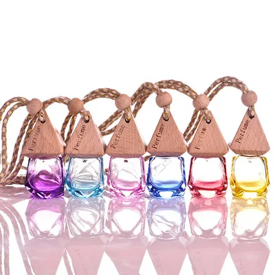 

6ml Luxury Colorful 6ml Fashionable Diamond Car Hanging Glass Auto Perfume Bottle With Triangle Wooden Cover HOT STOCK