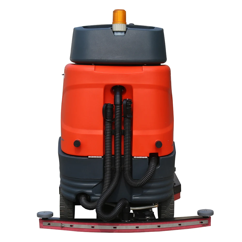 Large Water Tank Ride On Scrubber Floor Cleaning Machine For ...